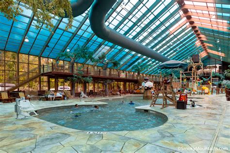 Bear water park in gatlinburg - Wild Bear Falls (wildbearfalls.com) in Gatlinburg is an all-indoor water park open year-round with 60,000 square feet of aquatic activities. Thrill-seekers can go down one of a pair of tube slides ...